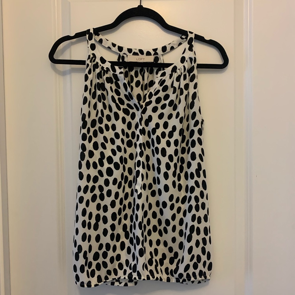 Women’s top/ white with black polka dots /Size XS